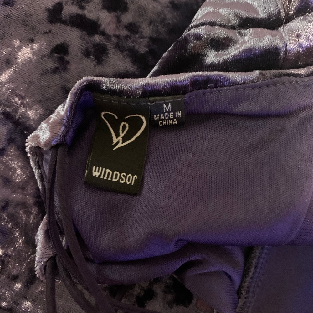 Crushed Velvet BodyCon Dress - Picture 3 of 4